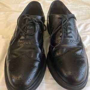 Pair of ROCKPORT dress oxfords in BLACK